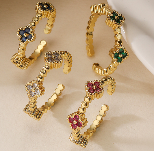 Fortune Clover Ring - Eterna Gleam